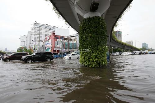 Banjir Hari ini Nyaris Lumpuhkan Jakarta