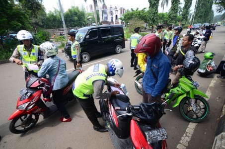 Kepatuhan Hukum Di Jalan Raya