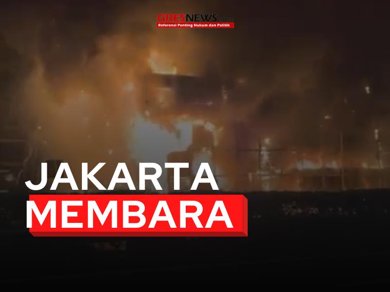 Aksi demonstrasi di depan DPR RI pada Sabtu dini hari (30/8/2025) ricuh.