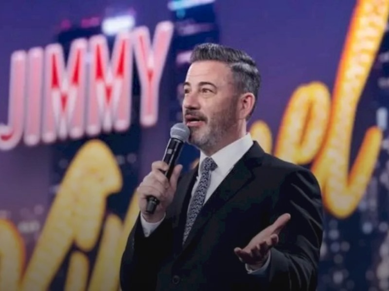 Komika Jimmy Kimmel.
