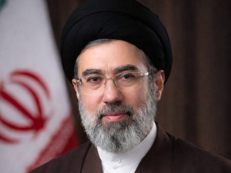 Pemimpin tertinggi baru Iran Mojtaba Khamenei.