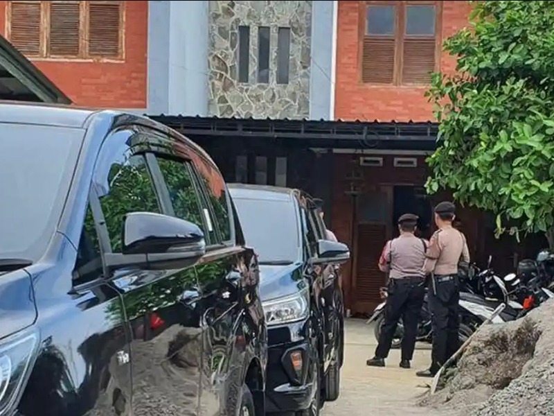 Ilustrasi penggeledahan di rumah politisi PDIP Ono Surono.