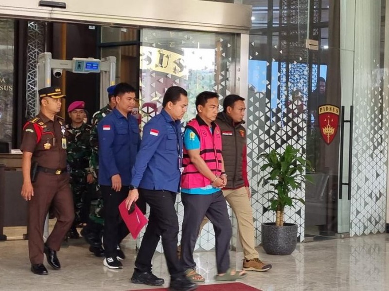 Kejaksaan menangkap Ketua Ombudsman Hery Susanto.