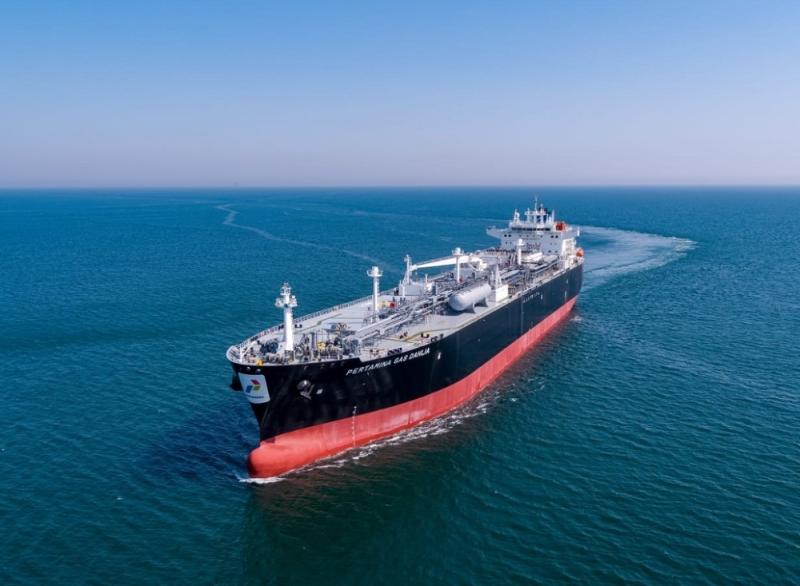 Kapal tanker PT Pertamina. 