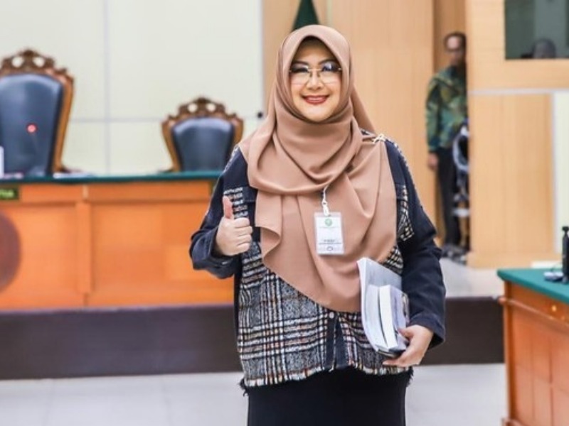 Pengadilan Negeri Jakarta Selatan menyatakan gugatan praperadilan Tifauzia Tyassuma alias dr Tifa gugur demi hukum, terkait kasus dugaan fitnah ijazah Presiden ke-7 Joko Widodo.