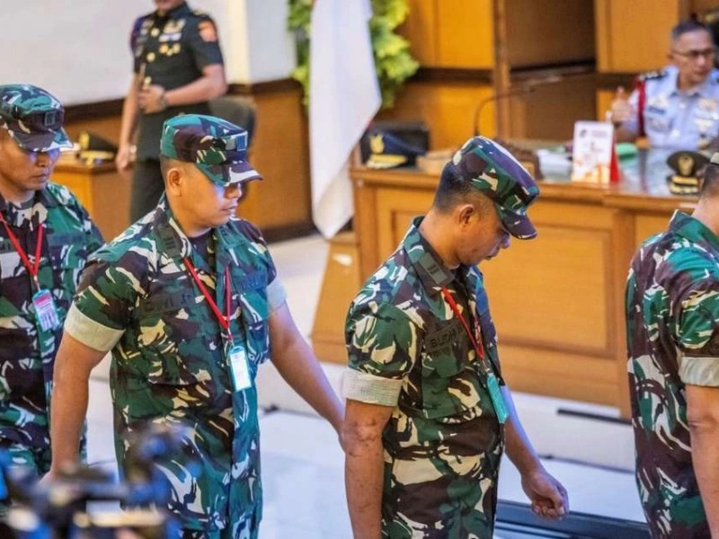 Putusan banding batalkan pemecatan dua prajurit TNI pelaku penyiraman air keras ke aktivis KontraS Andrie Yunus.