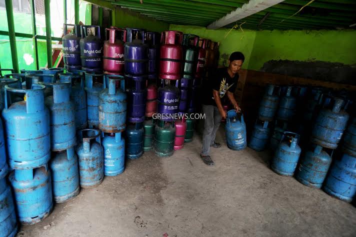 Kado Tahun Baru, Pertamina Kembali Naikkan Harga Gas Elpiji 12 Kg