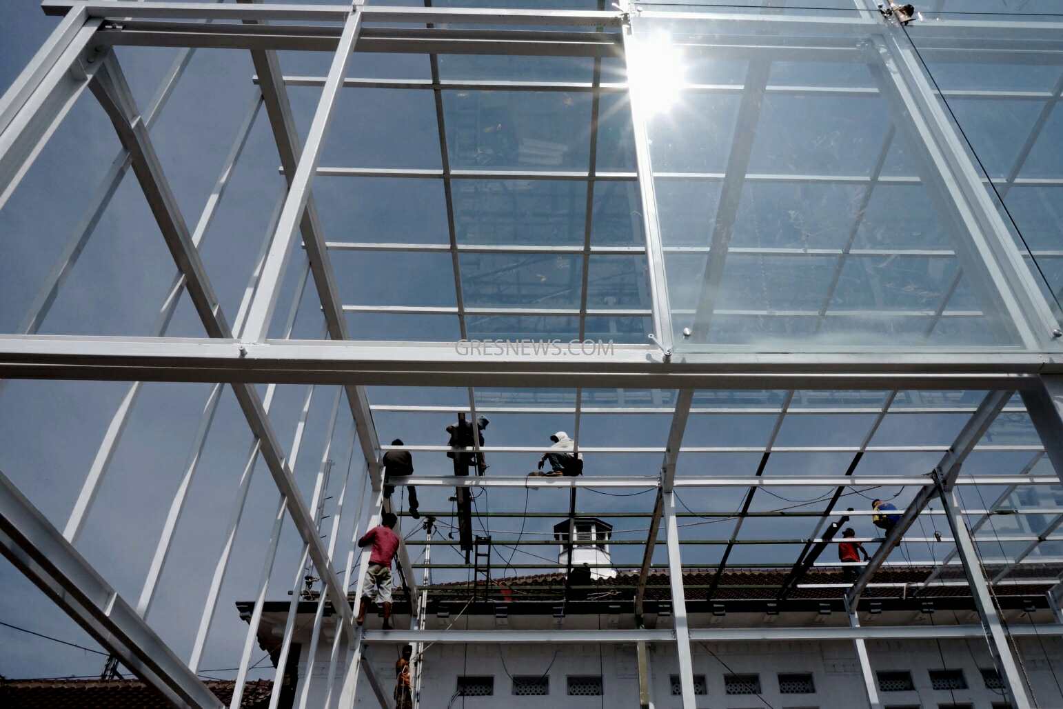 Foto Renovasi Stasiun Senen